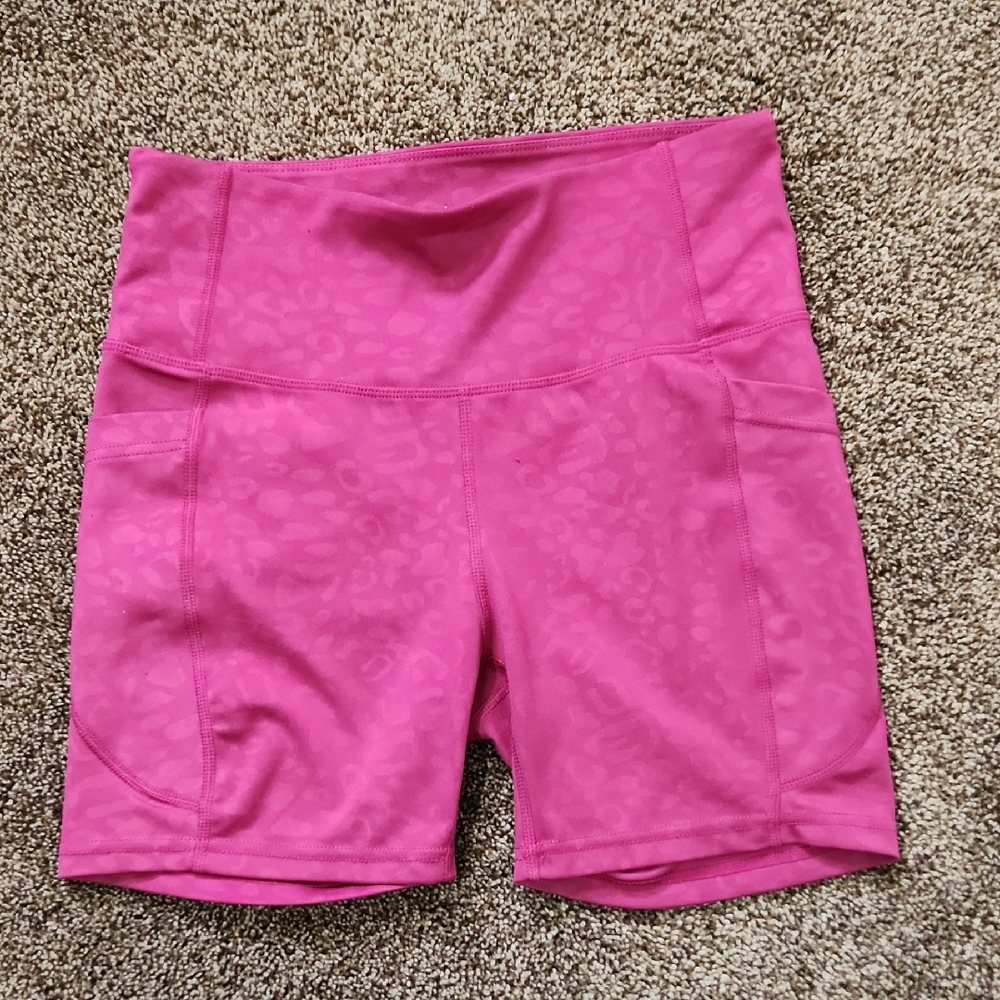 Nicole Miller Pink Leopard Biker Shorts Size Medium